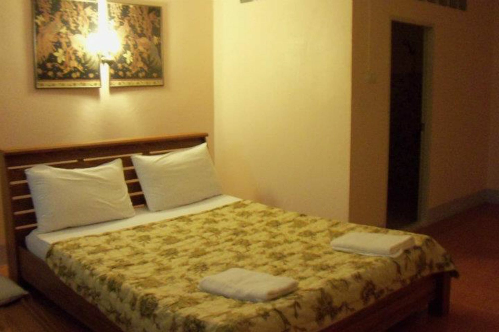 D'S Corner & Guesthouse Phuket Extérieur photo